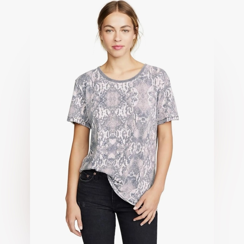 Free People White & Grey Designed T-Shirt